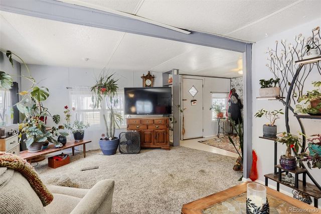951 17th Avenue, Longmont, CO 80501
