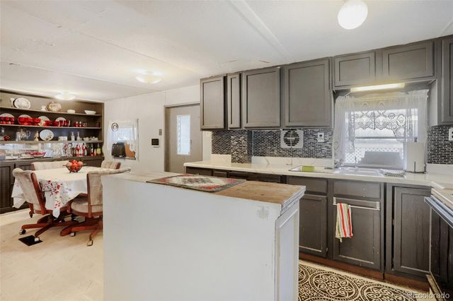 951 17th Avenue, Longmont, CO 80501