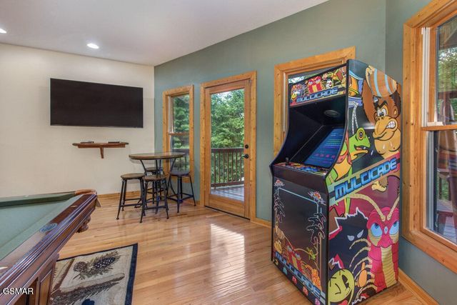 3103 Perry Circle Lane, Sevierville, TN 37862