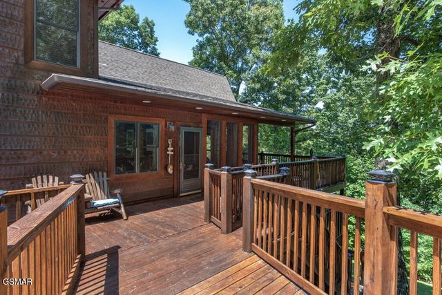 3103 Perry Circle Lane, Sevierville, TN 37862
