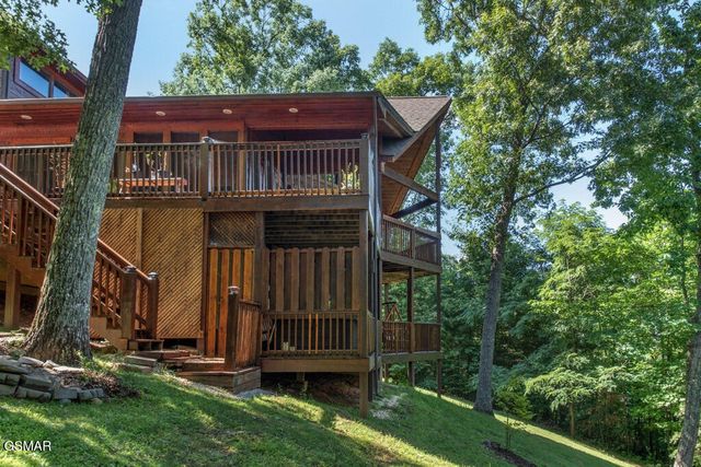 3103 Perry Circle Lane, Sevierville, TN 37862