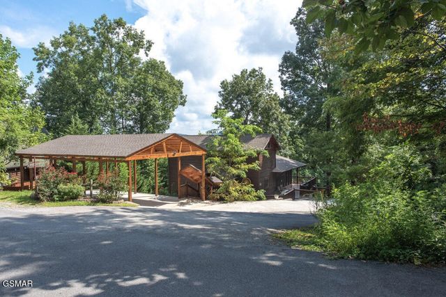 3103 Perry Circle Lane, Sevierville, TN 37862