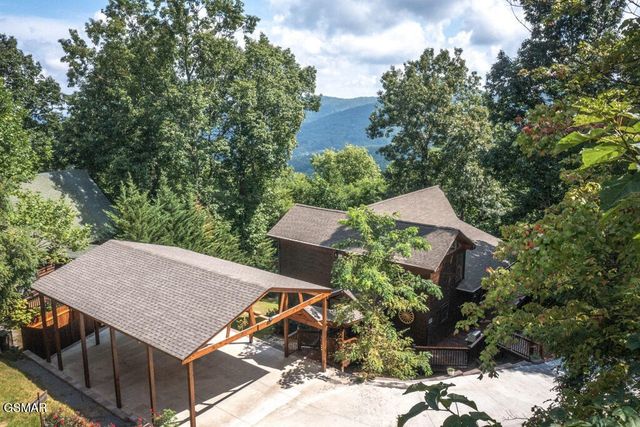 3103 Perry Circle Lane, Sevierville, TN 37862