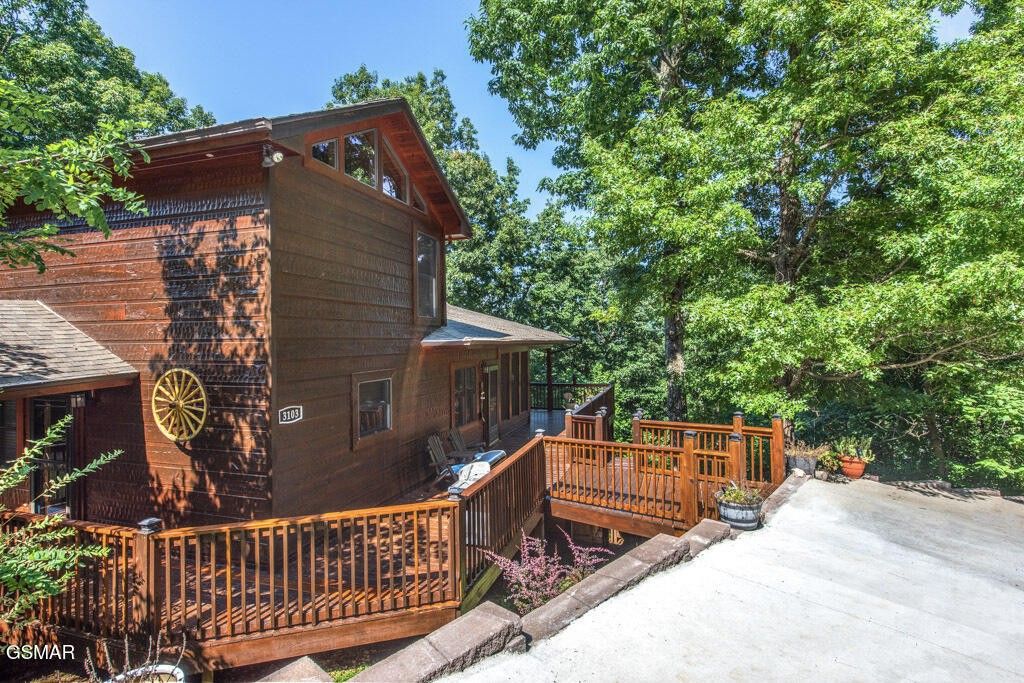3103 Perry Circle Lane, Sevierville, TN 37862
