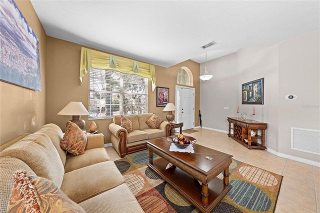 138 CHAUCER AVENUE, Davenport, FL 33896