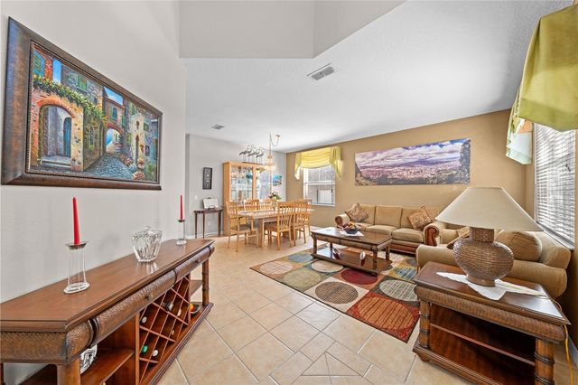 138 CHAUCER AVENUE, Davenport, FL 33896