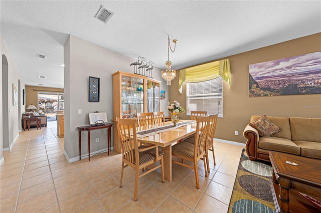 138 CHAUCER AVENUE, Davenport, FL 33896