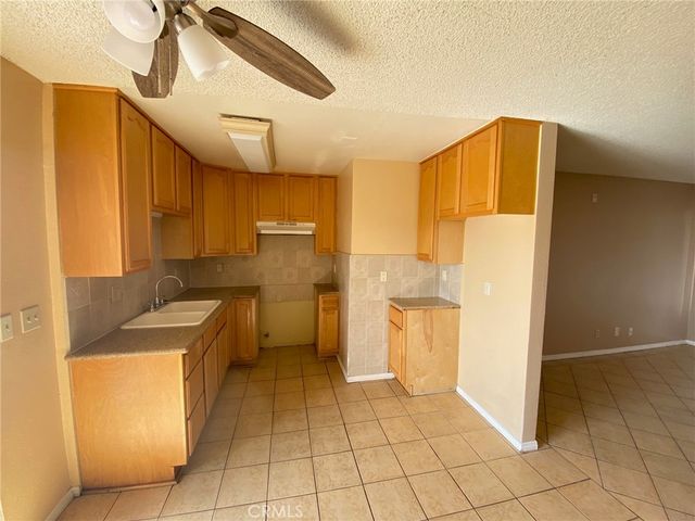1025 Gaviota Avenue, Long Beach, CA 90813