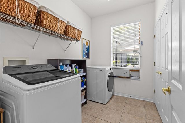 2190 LAUREL BLOSSOM CIRCLE, Ocoee, FL 34761