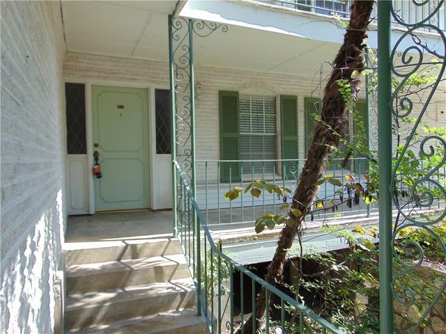 2516 Enfield RD 101, Austin, TX 78703