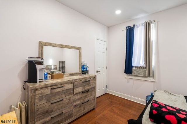 106 Speer Ave, Clifton City, NJ 07013