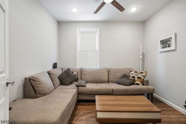 106 Speer Ave, Clifton City, NJ 07013