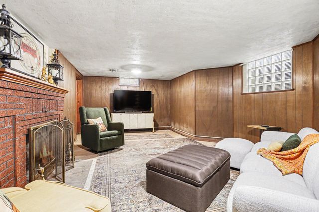 193 Garrison Avenue, Battle Creek City, MI 49017