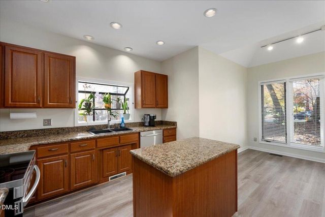 813 Vestavia Woods Drive, Raleigh, NC 27615