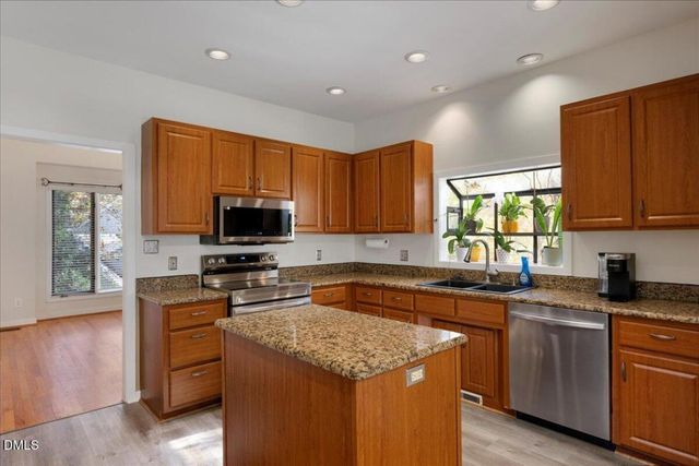 813 Vestavia Woods Drive, Raleigh, NC 27615