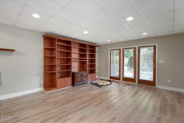 813 Vestavia Woods Drive, Raleigh, NC 27615