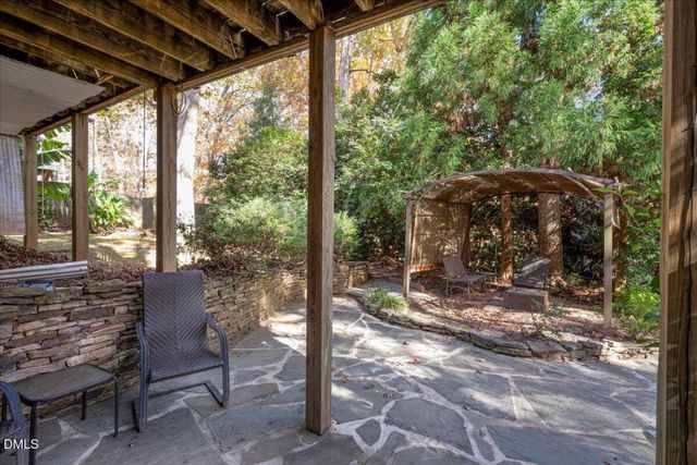 813 Vestavia Woods Drive, Raleigh, NC 27615