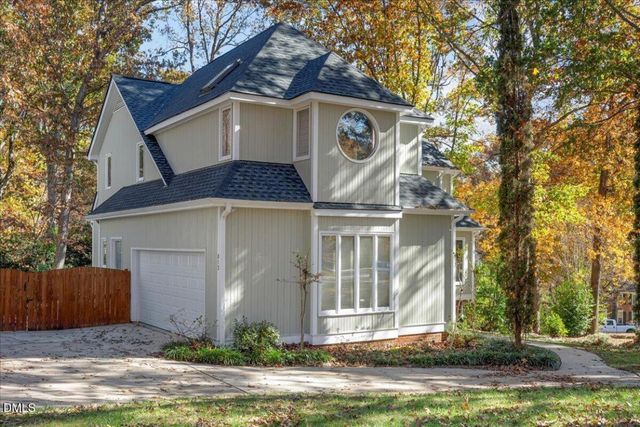 813 Vestavia Woods Drive, Raleigh, NC 27615