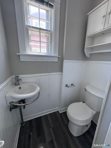 54 Forest Hills Road, West Haven, CT 06516