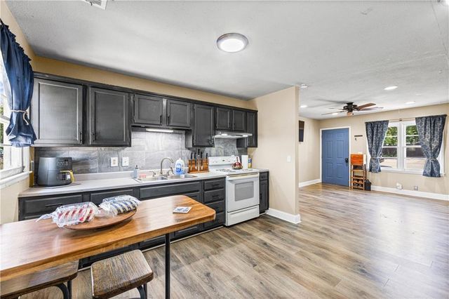 403 E 2nd Street, Wellsville, KS 66092