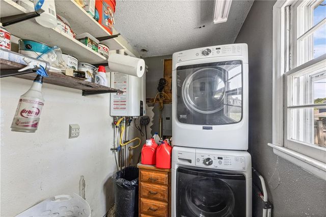 403 E 2nd Street, Wellsville, KS 66092