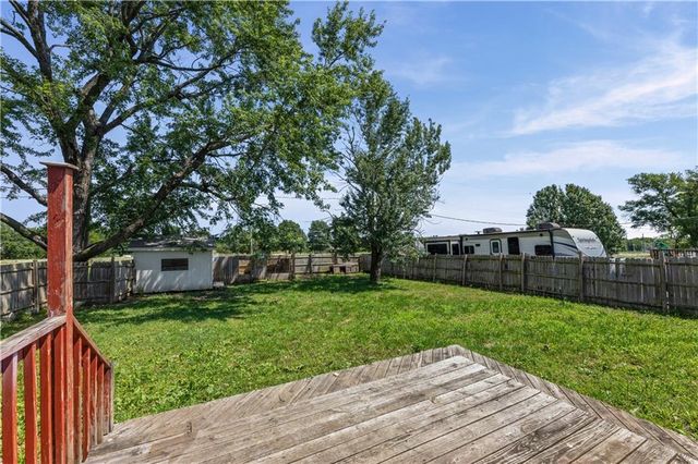 403 E 2nd Street, Wellsville, KS 66092