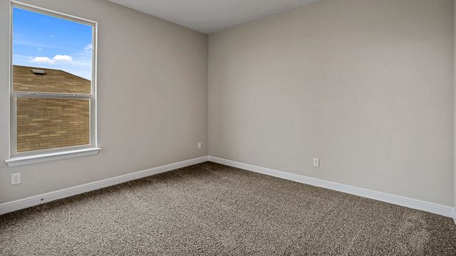 1469 CANTERBURY Trail, Desoto, TX 75115