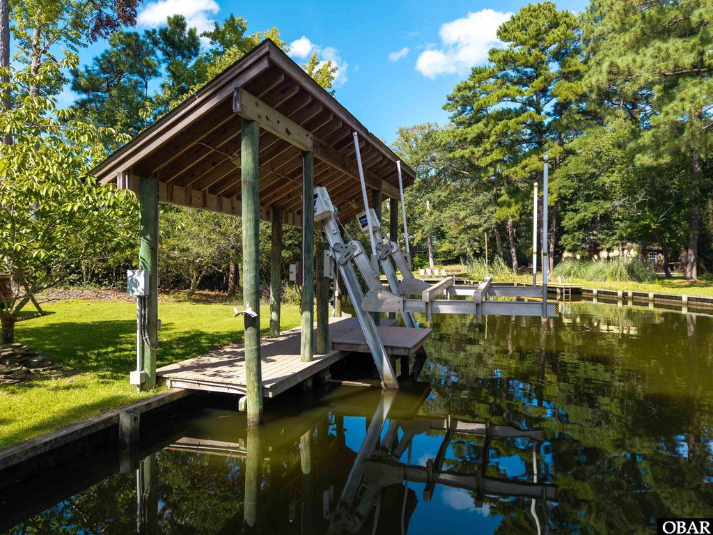 Image 63 of property listing at 149 Yaupon Trail, Southern Shores, NC 27949