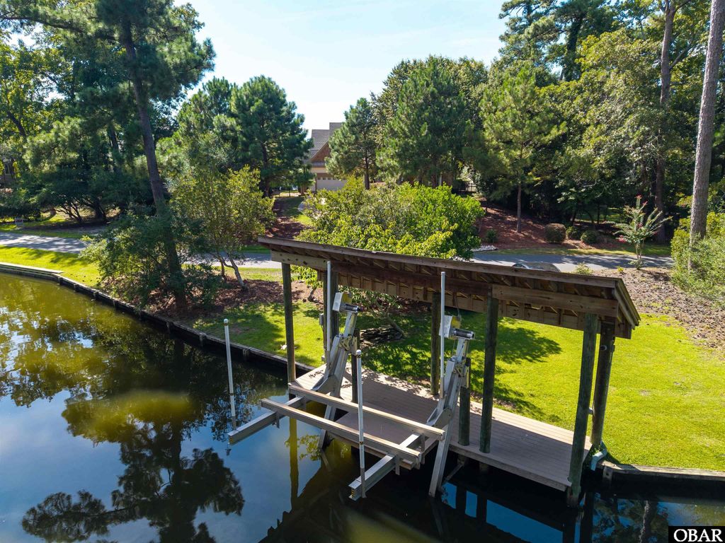 Image 64 of property listing at 149 Yaupon Trail, Southern Shores, NC 27949
