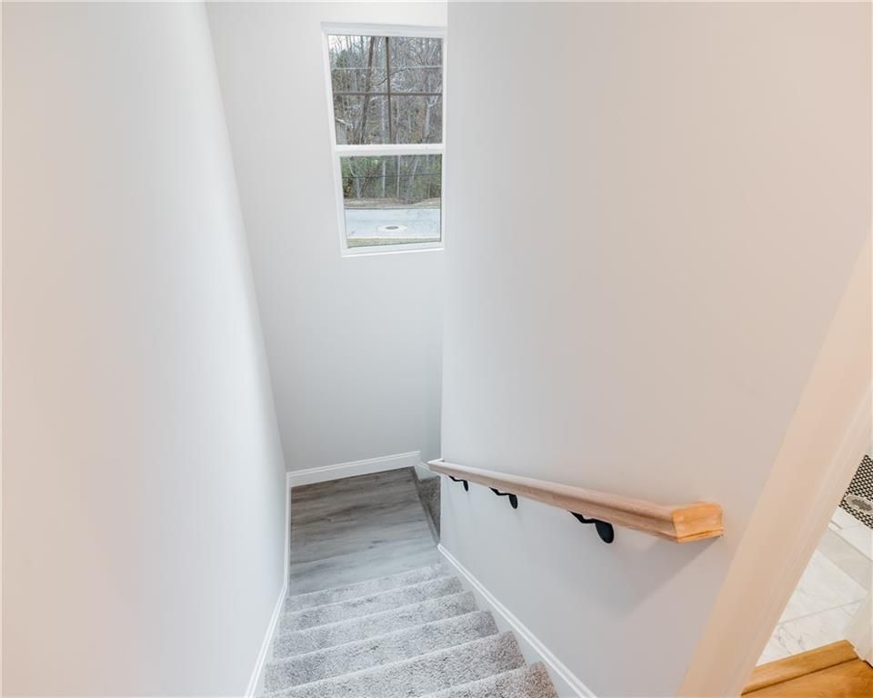 Image 17 of property listing at 3991 Centennial Trail, Duluth, GA 30096