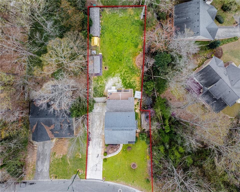 Image 2 of property listing at 3991 Centennial Trail, Duluth, GA 30096