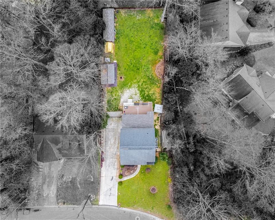 Image 31 of property listing at 3991 Centennial Trail, Duluth, GA 30096