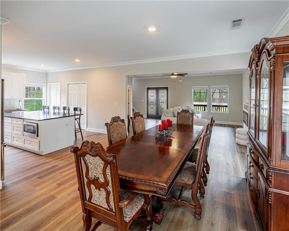 Image 6 of property listing at 3991 Centennial Trail, Duluth, GA 30096