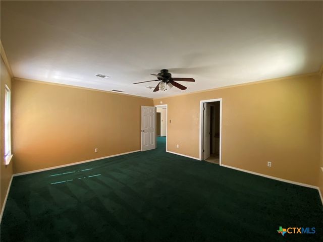 1613 Miranda Avenue, Copperas Cove, TX 76522