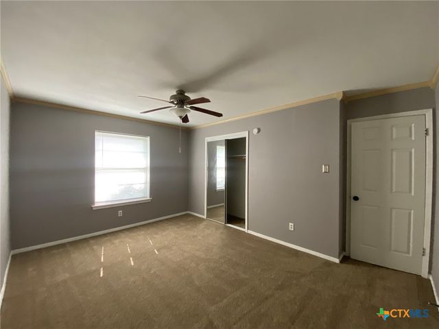 1613 Miranda Avenue, Copperas Cove, TX 76522