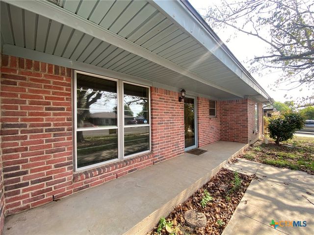 1613 Miranda Avenue, Copperas Cove, TX 76522