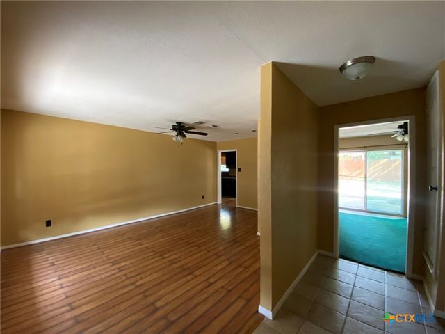 1613 Miranda Avenue, Copperas Cove, TX 76522