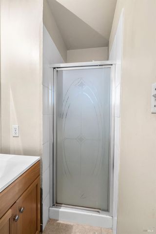 831 5th St, Vallejo, CA 94590