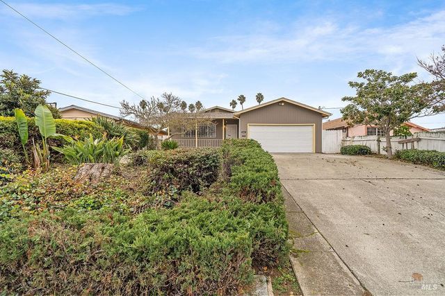 831 5th St, Vallejo, CA 94590