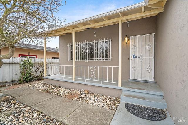 831 5th St, Vallejo, CA 94590