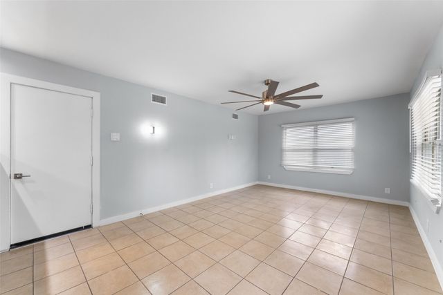 2530 Utica Drive, Dallas, TX 75227