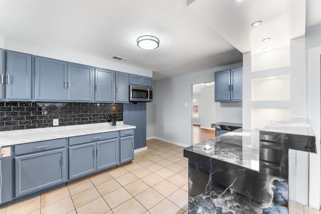 2530 Utica Drive, Dallas, TX 75227