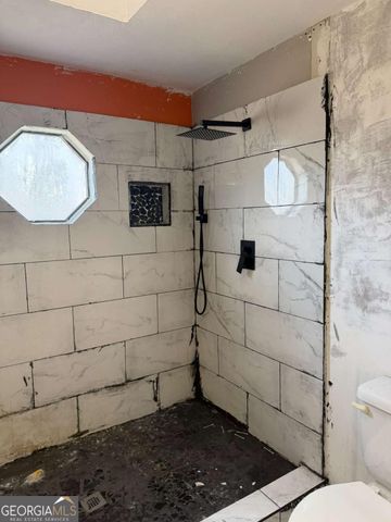 4425 Kim Street, Snellville, GA 30039