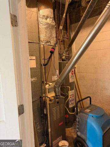 4425 Kim Street, Snellville, GA 30039