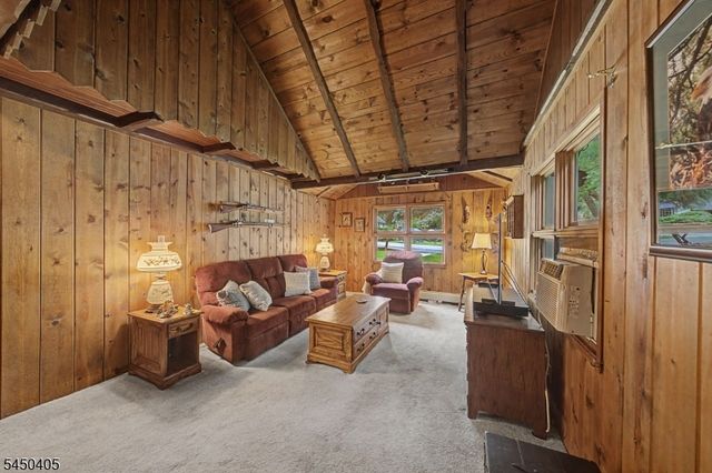 21 Shawnee Trl, Sparta Twp., NJ 07871