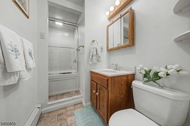 21 Shawnee Trl, Sparta Twp., NJ 07871