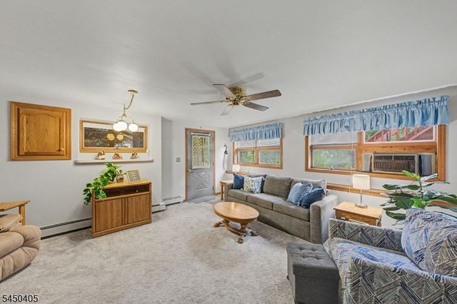 21 Shawnee Trl, Sparta Twp., NJ 07871