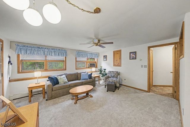 21 Shawnee Trl, Sparta Twp., NJ 07871