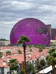 1 Hughes Center Drive 603, Las Vegas, NV 89169