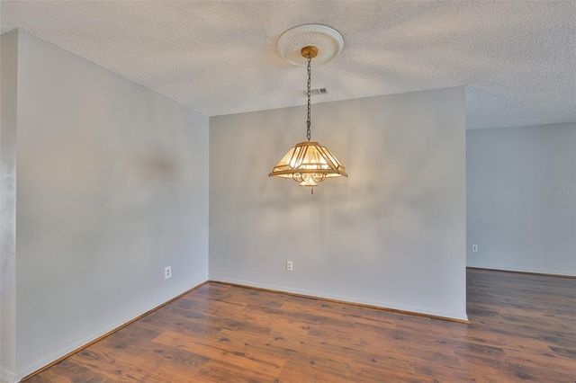 206 SOLA LANE, Sun City Center, FL 33573